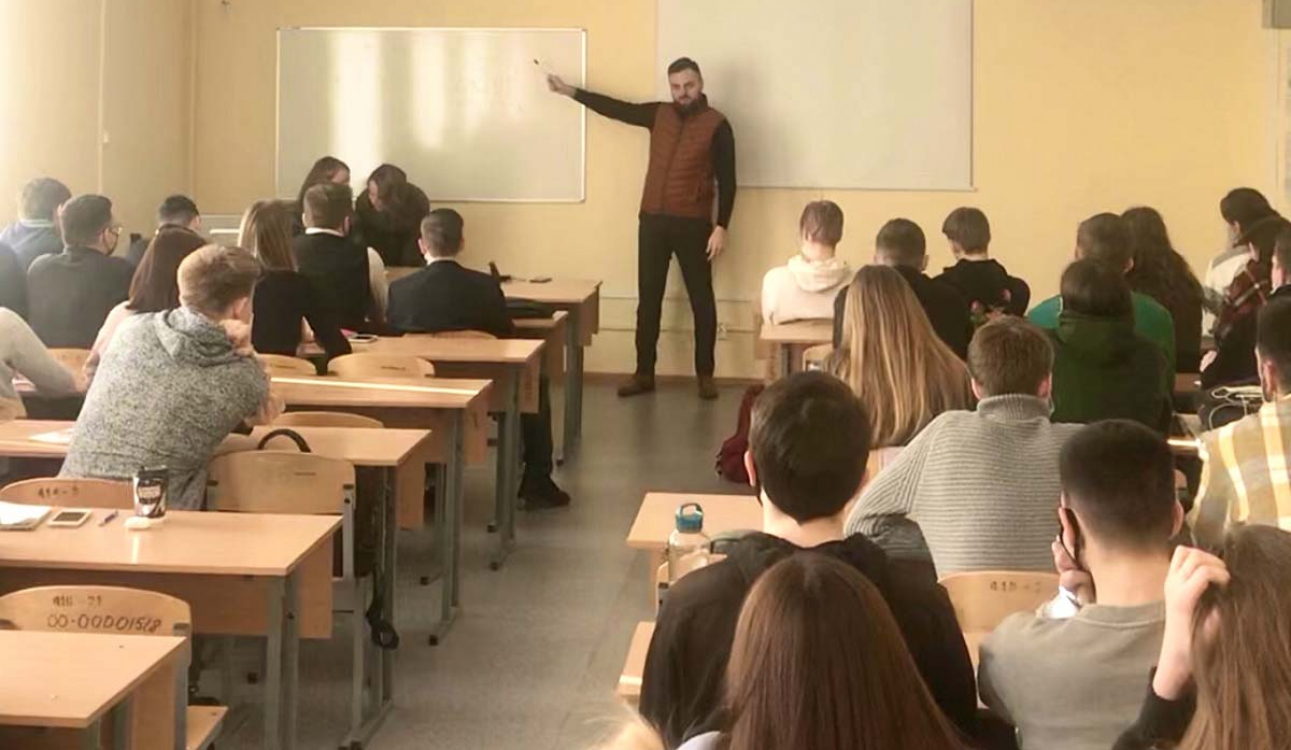 «Был приятно удивлен знаниями студентов…»