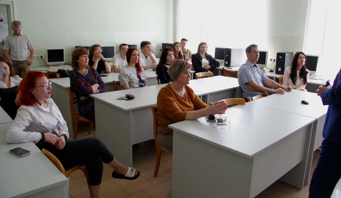 Студенты Института экономики и финансов познакомились с особенностями ведения бизнеса и культурой Республики Беларусь