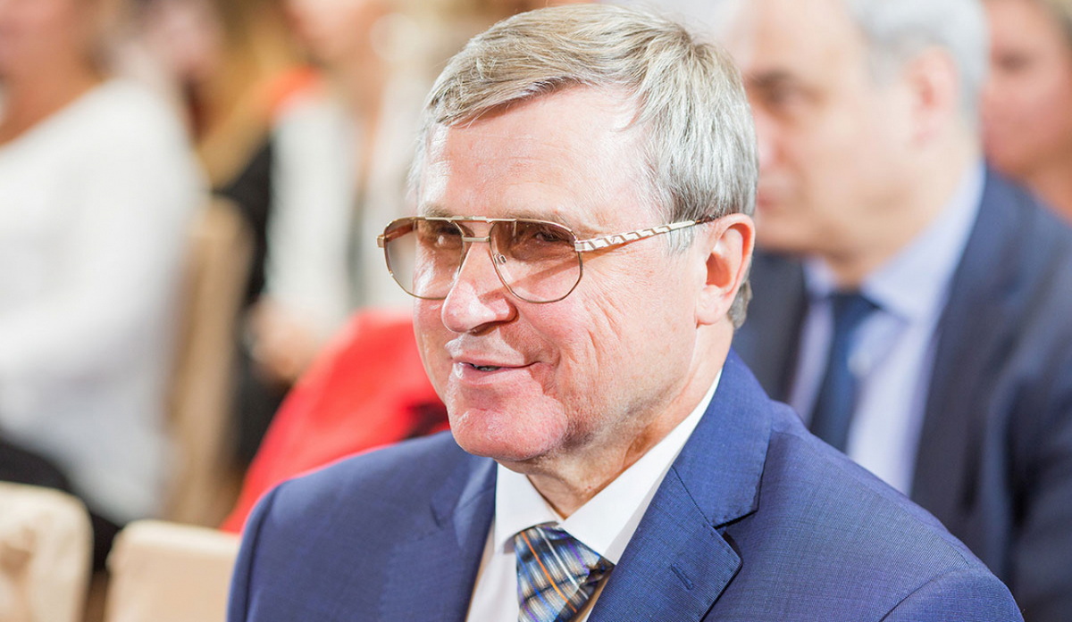 С Новым годом университет поздравляют друзья и партнеры