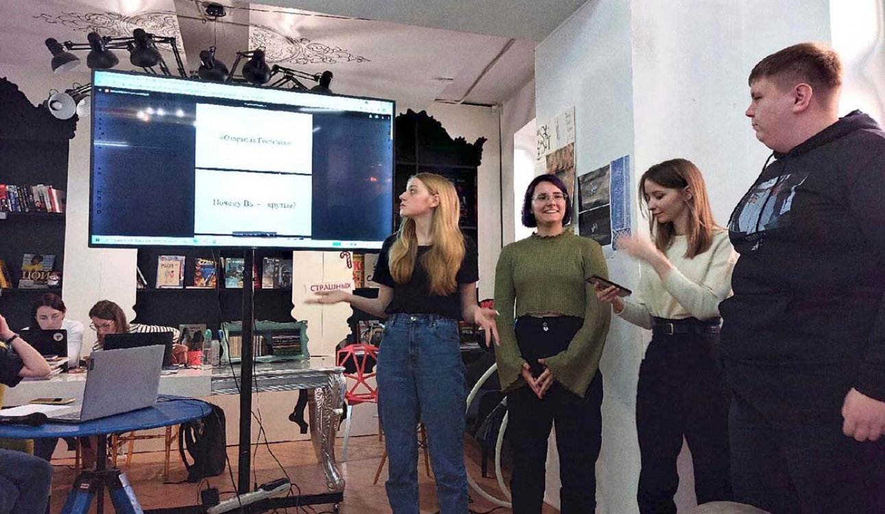 Победа в кейс-чемпионате «Во Все Книжные» по разработке рекламного плаката