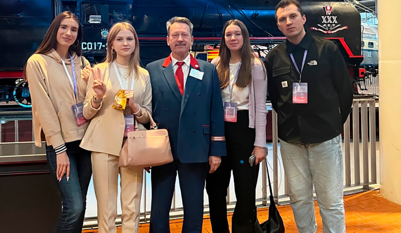 Путешествие за знаниями с «YOUПитер»