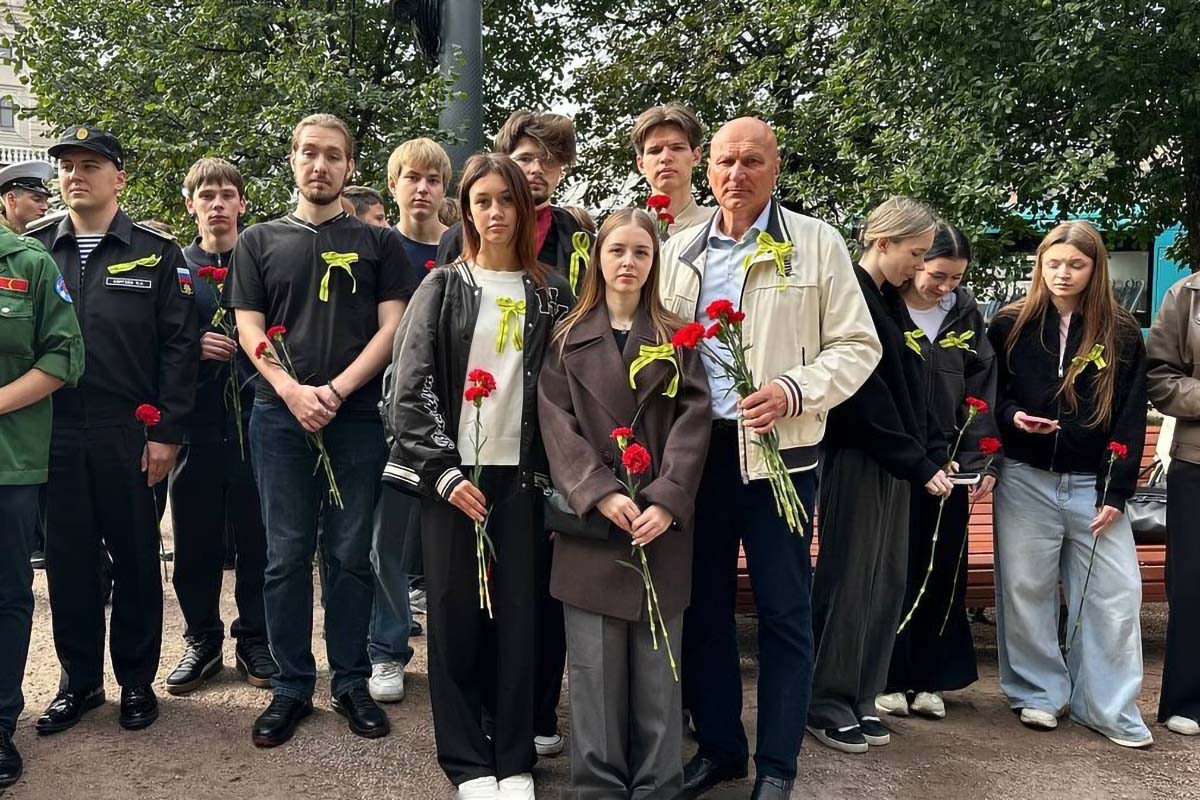 В университете чтят память жертв блокады
