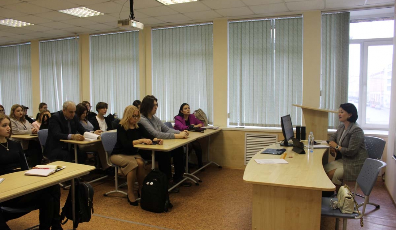 В СПбУТУиЭ открылась Школа ТАСС «Монетизация медиа и организация отдела продаж в медиа»
