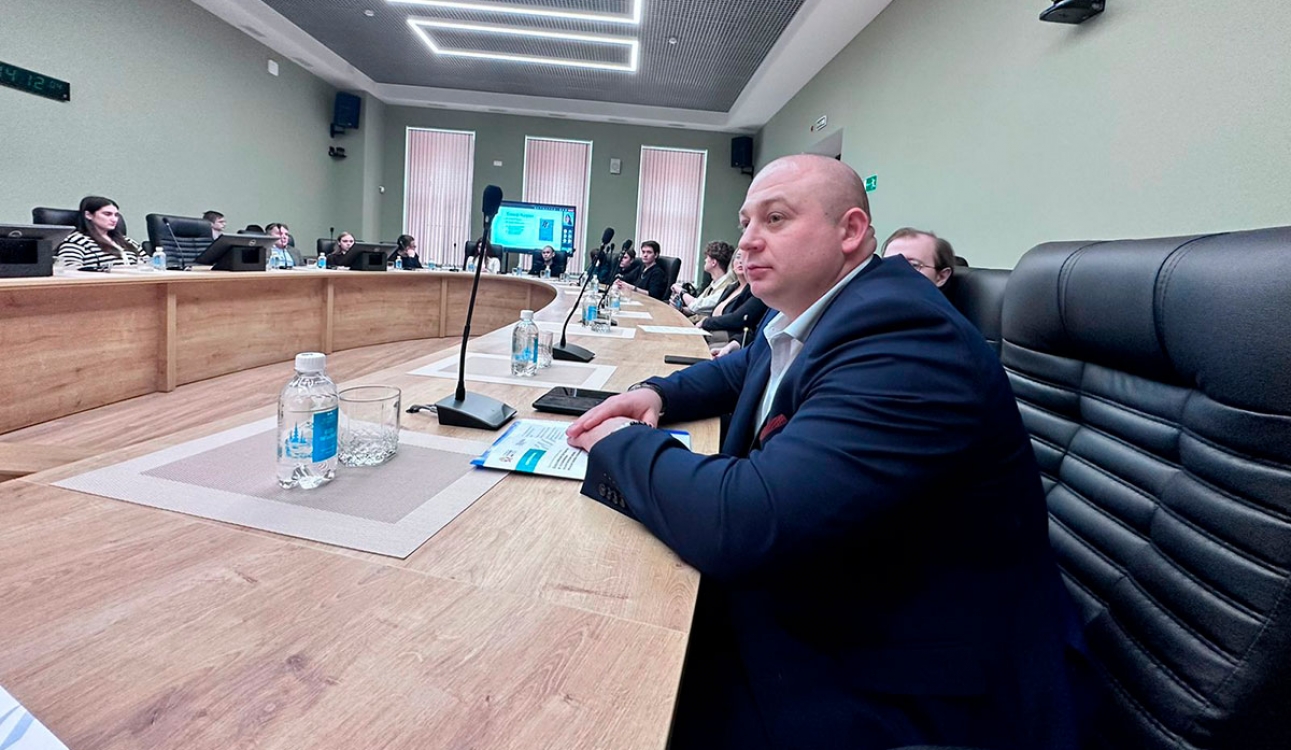 Студенты СПбУТУиЭ приняли участие в работе секций Евразийского молодежного форума