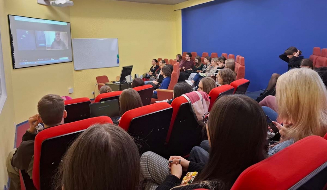Встреча с руководителем центра «Педагоги-волонтеры»