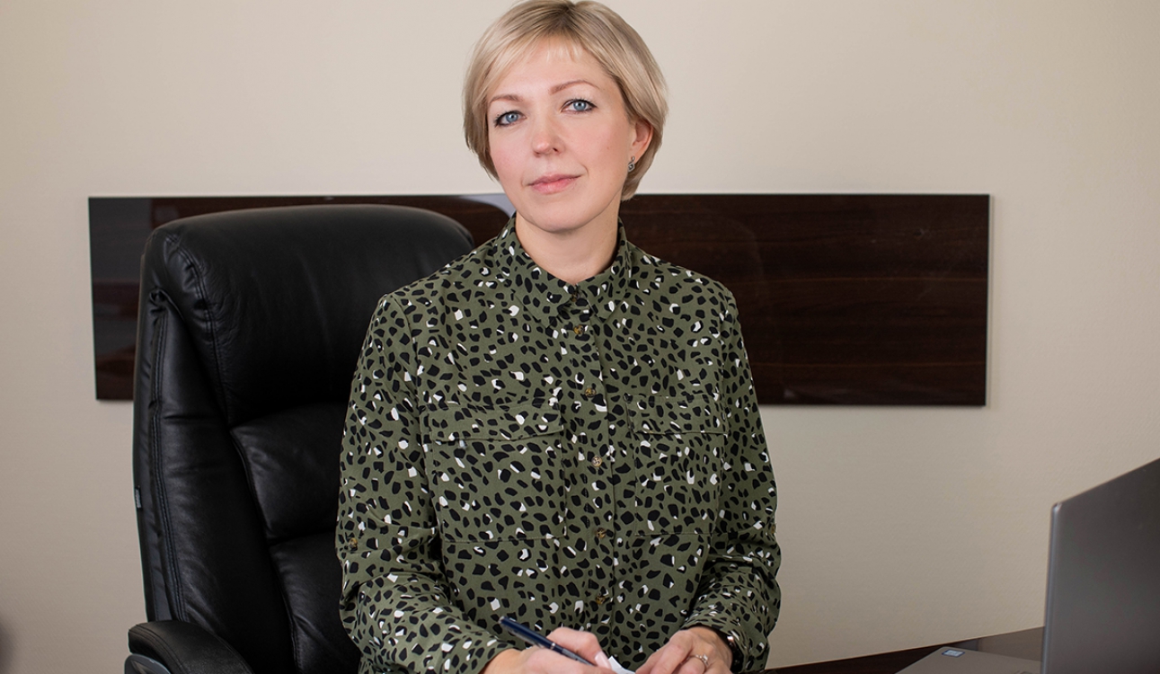 Навстречу Году педагога и наставника. Ольга Ярцева: «Молодым авторам всегда готовы помочь, научить. А у опытных сами готовы поучиться»