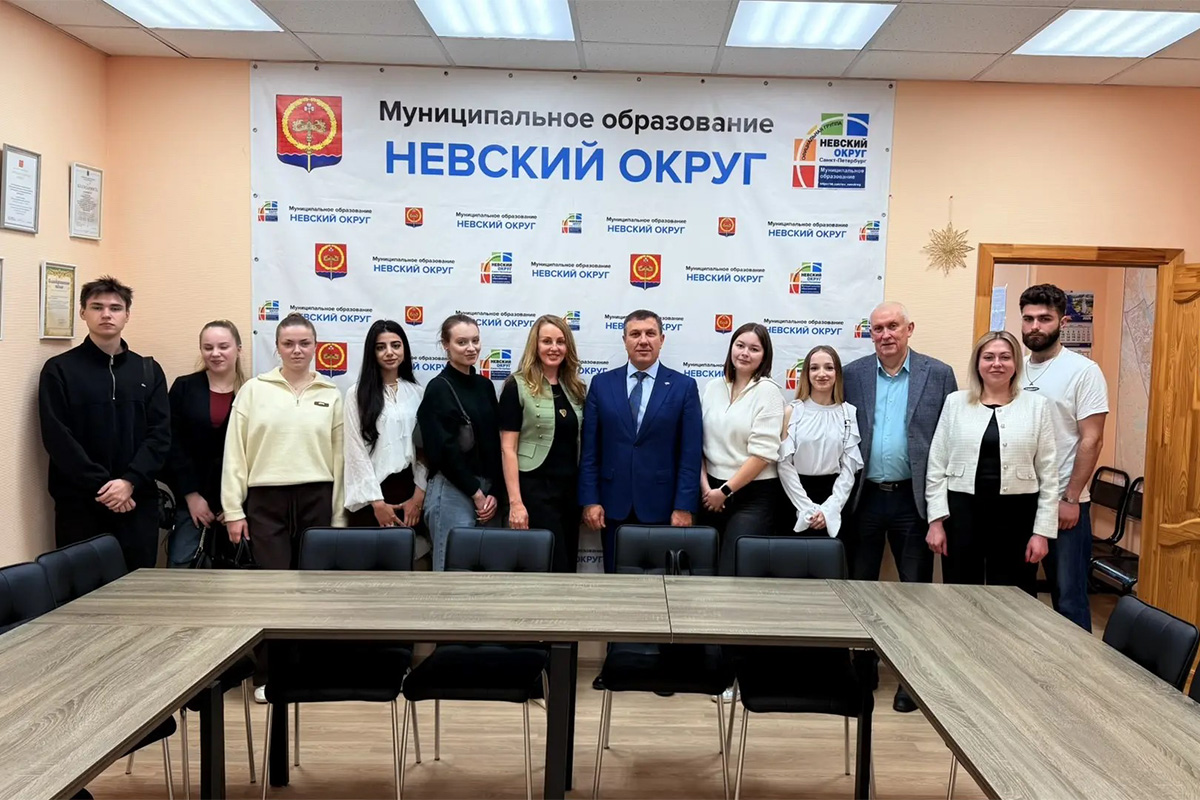 Студенты ГМУ познакомились с работой муниципалитета МО «Невский округ»