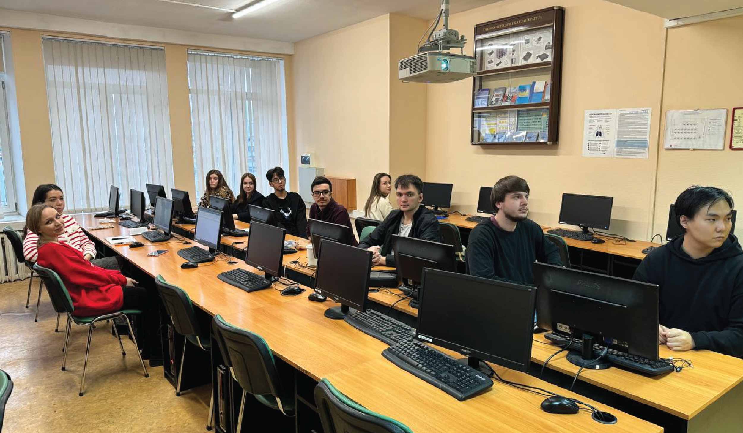Онлайн-панель «Финансовый аналитик 2026: как строить карьеру в эпоху ИИ и турбулентности»