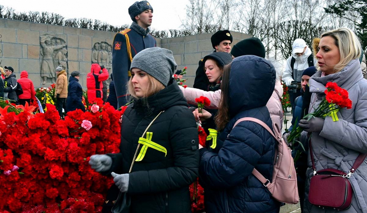 День снятия блокады отметили акциями памяти
