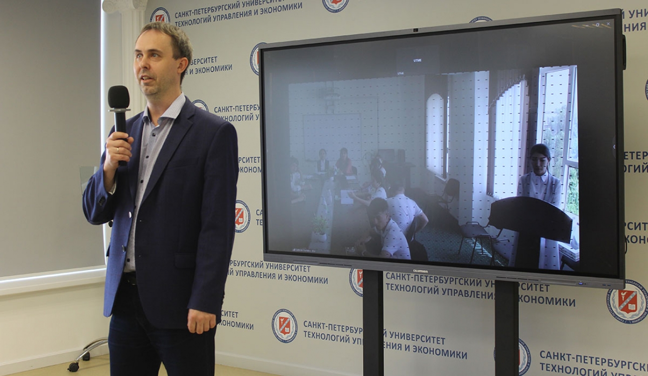 Российские студенты познакомились с культурным наследием Узбекистана