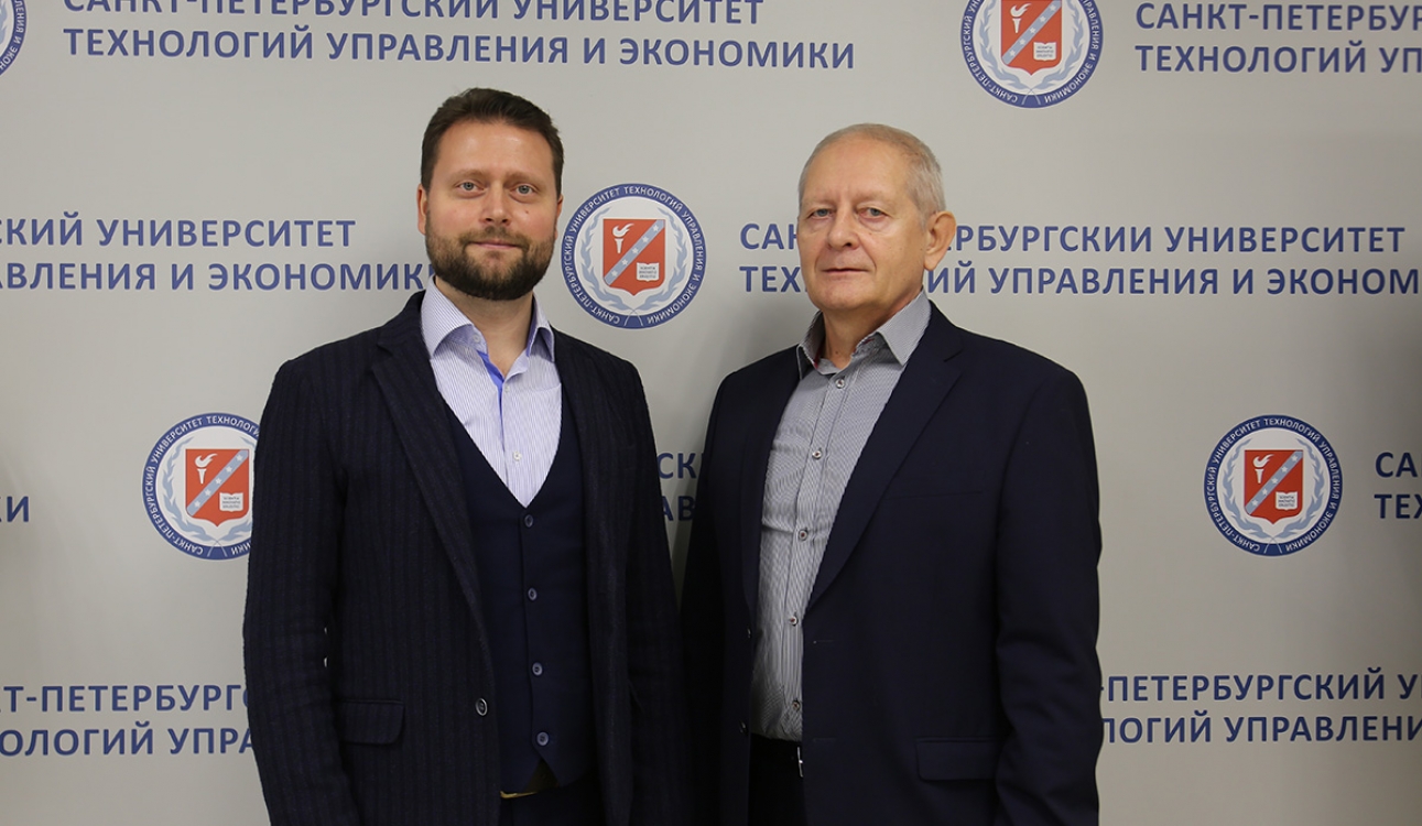 Университет в акции Минобрнауки «Медиапроект «Семьи в науке». Анатолий и Виталий Мордовцы
