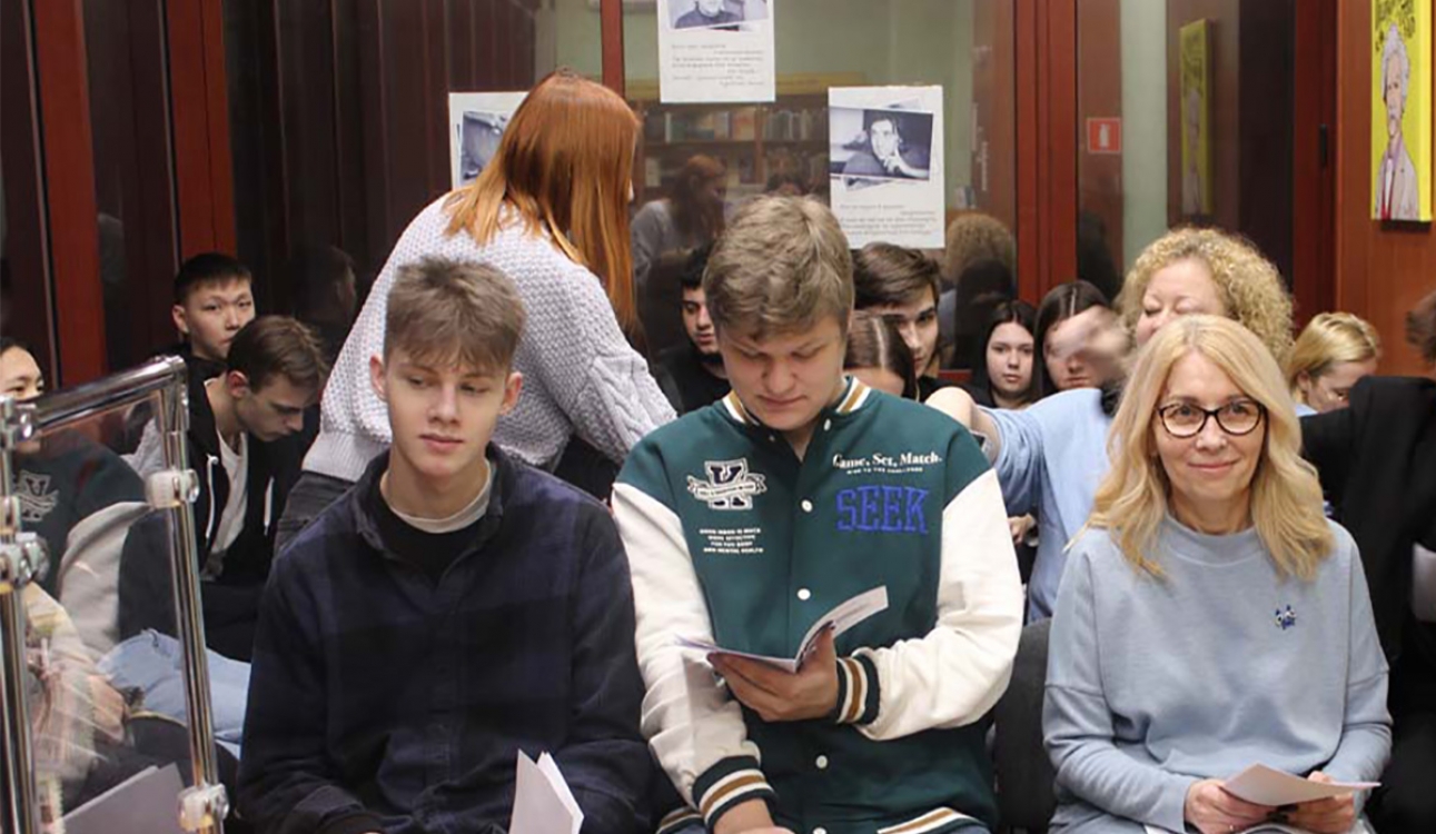 Вспоминая творчество Высоцкого, мы горды за нашу молодежь
