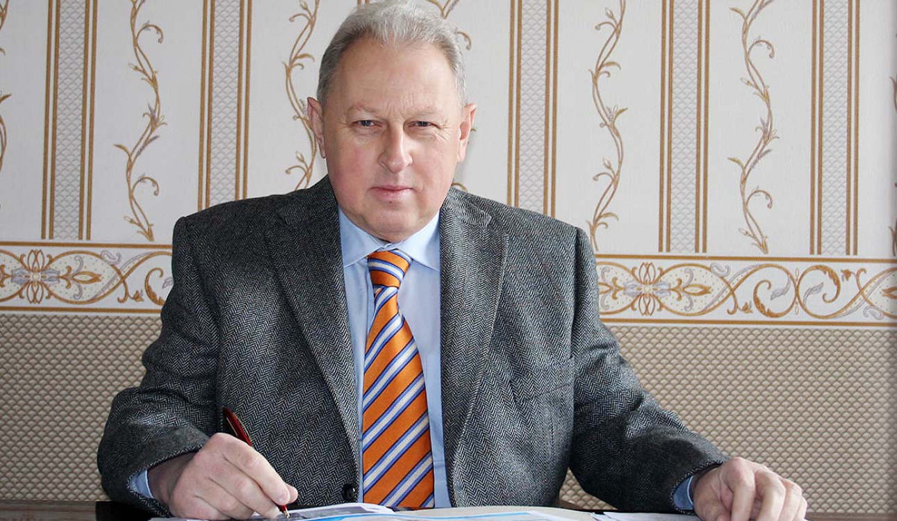 Светлой памяти Виктора Андреевича Гневко