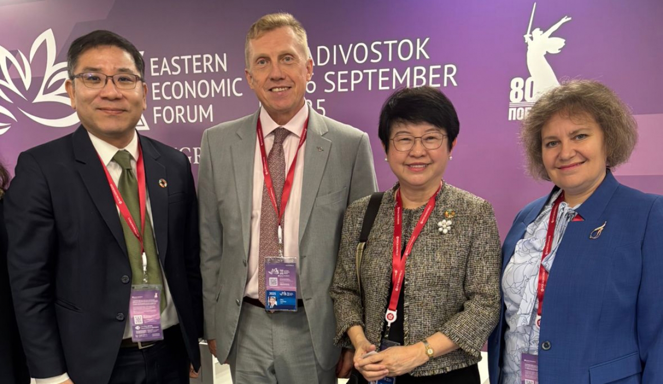 Восточный экономический форум. Место встречи изменить нельзя