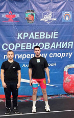 Бронзовый успех Антона Пляскина: студент АИЭ — призёр УниверЛиги по гиревому спорту