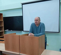Заседание студенческого научного кружка кафедры гражданского права, основ правозащитной и правоохранительной деятельности